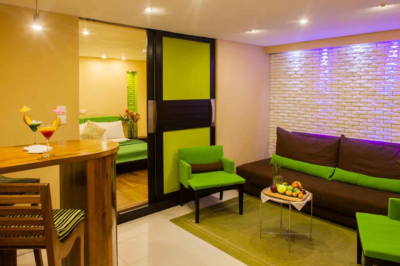 Le Wafou Hotel Abidjan Eksteriør billede