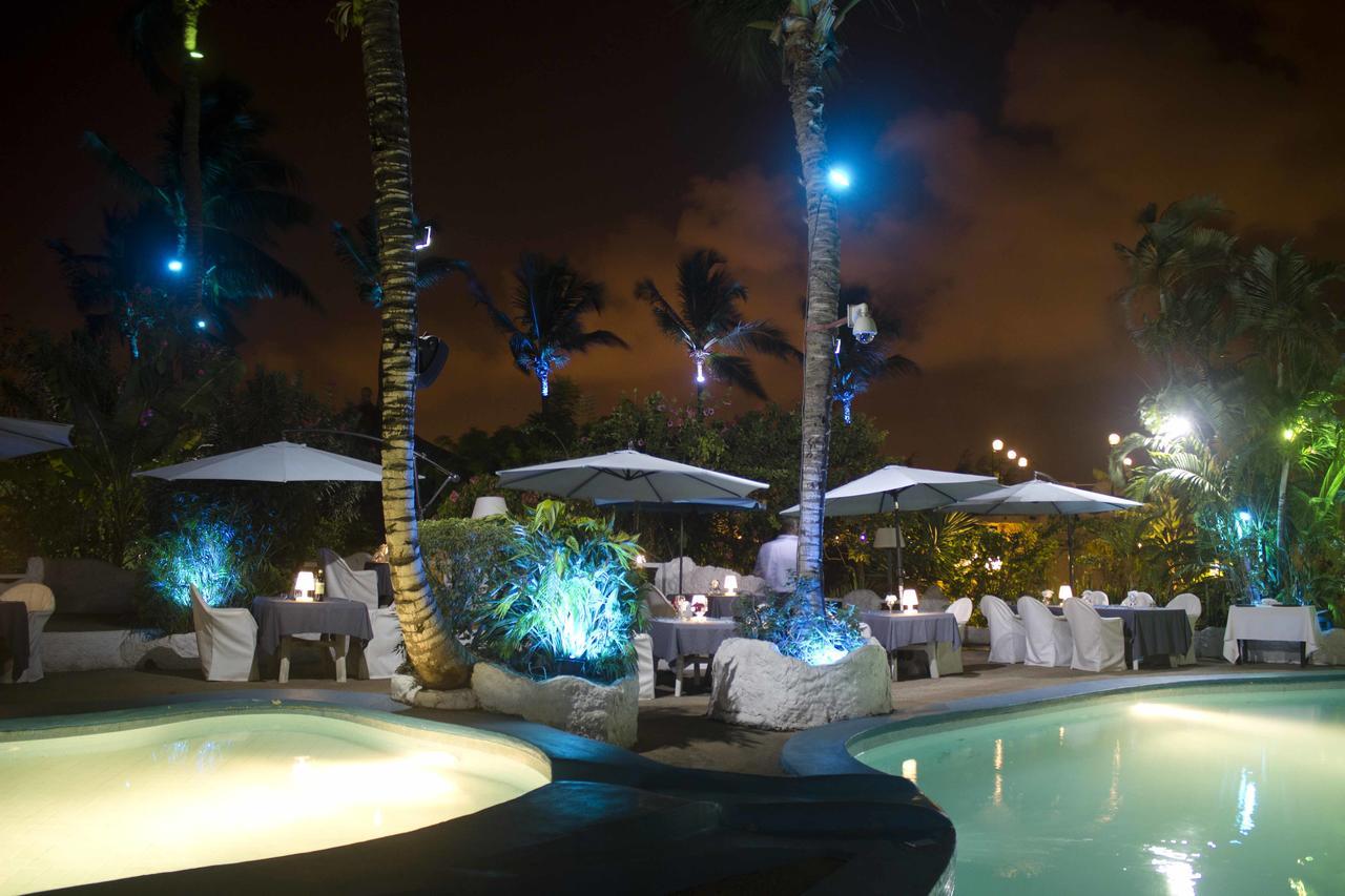 Le Wafou Hotel Abidjan Eksteriør billede